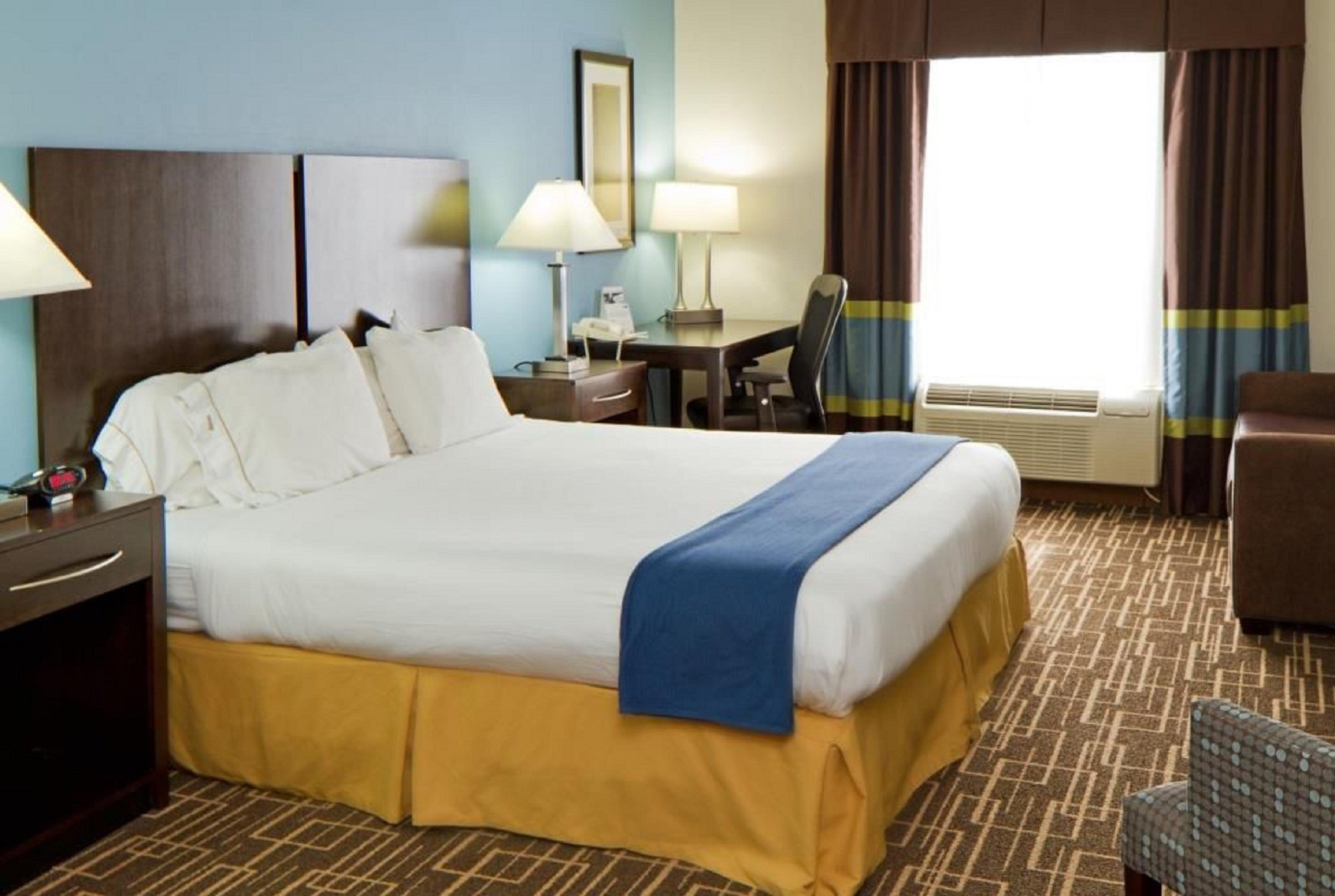 Holiday Inn Express & Suites Greenville-Downtown By Ihg Exterior photo